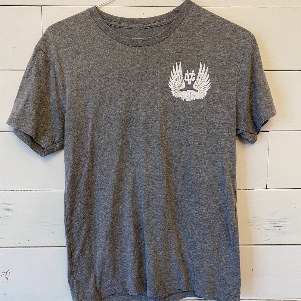 Violent Gentleman Crest shirt